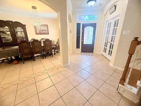 5th image of 26864 Calgary Pointe Dr