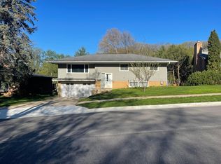 1641 11th Ave NE, Rochester, MN 55906