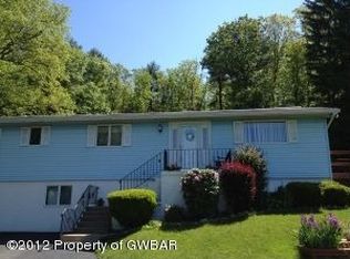 920 Saint Johns Rd, Drums, PA 18222