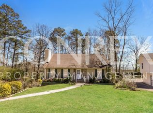 1932 Tahiti Ln, Alabaster, AL 35007