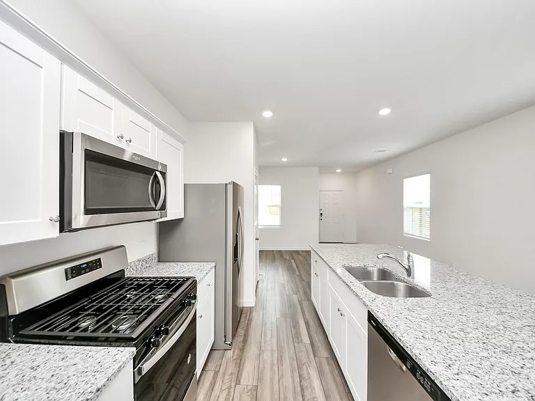 1907 Chiant Grove Ln — Photo 14