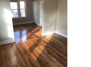 8501 S Marquette Ave, Chicago, IL