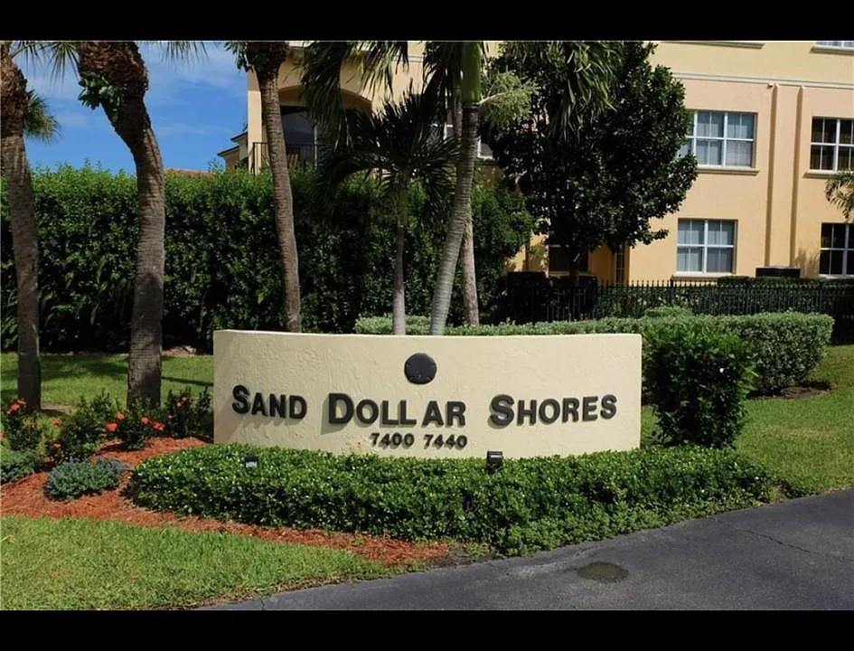 7440 S Ocean Dr #A523
