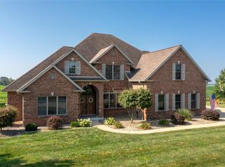 546 Lacroix Way, Columbia, IL 62236
