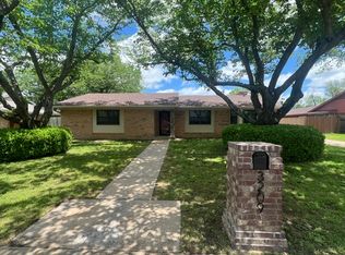 3209 Mimosa Dr, Sherman, TX 75092
