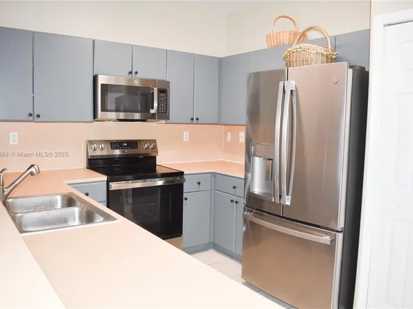 9123 SW 152nd Path, Miami, FL 33196