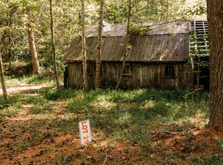 31 Hollertop Rd, Campton, KY 41301