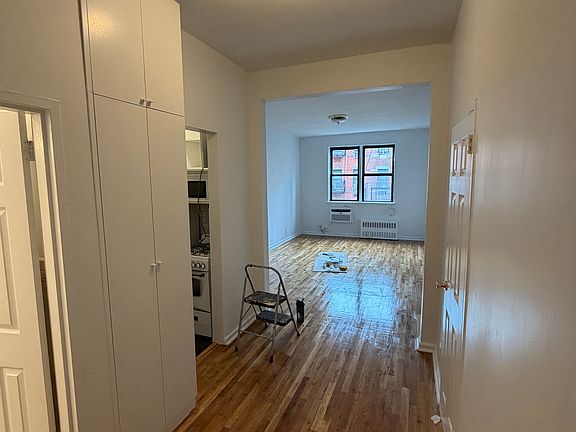 2nd image of 420 E 82nd St APT 4E