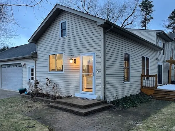 5335 Heidler Rd, Fairview, PA 16415