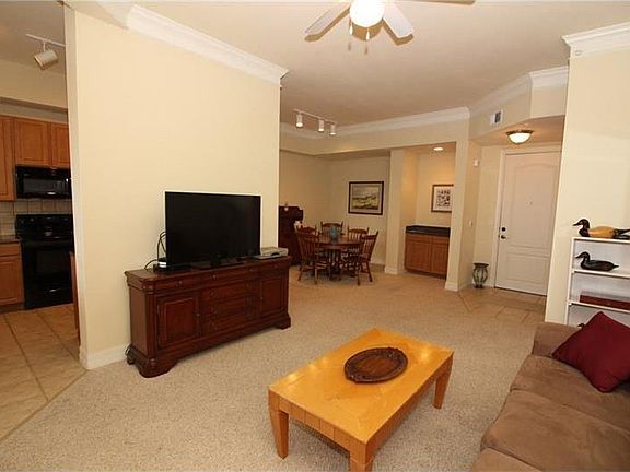 5th image of 515 Mirasol Cir APT 303