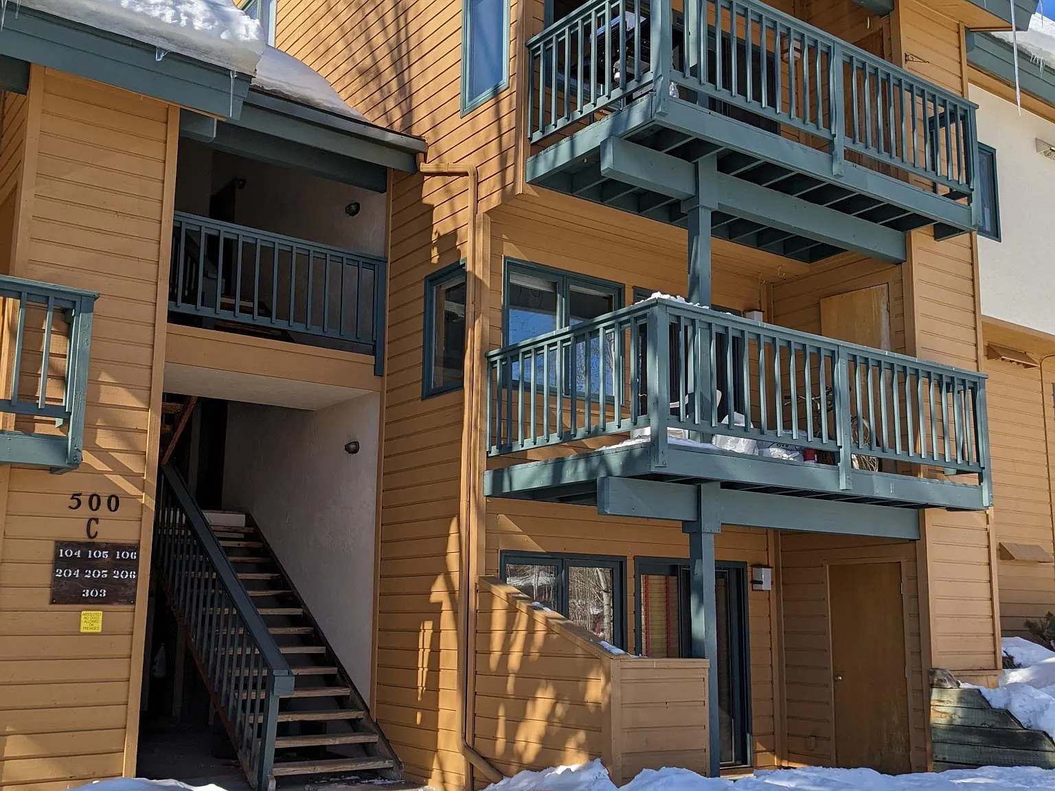 3 bed, 1470 sqft, $4,350 — Photo 4
