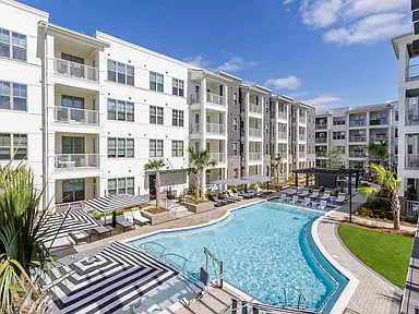 The Felicity on Perry