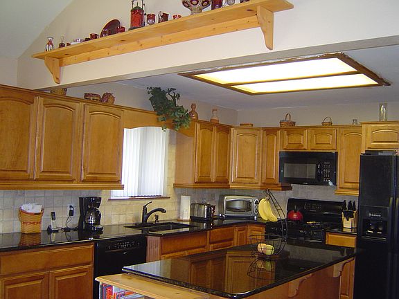 Gleaming Kitchen