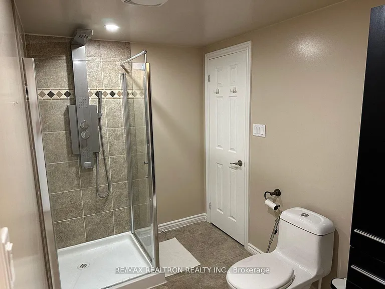 69 Gatcombe Cir #BASEMENT — Photo 22