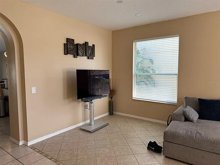 2227 Oakington St — Photo 10