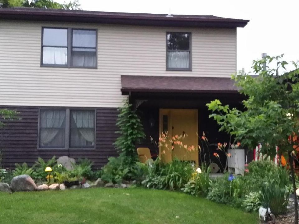 1st image of 310 N Pine St