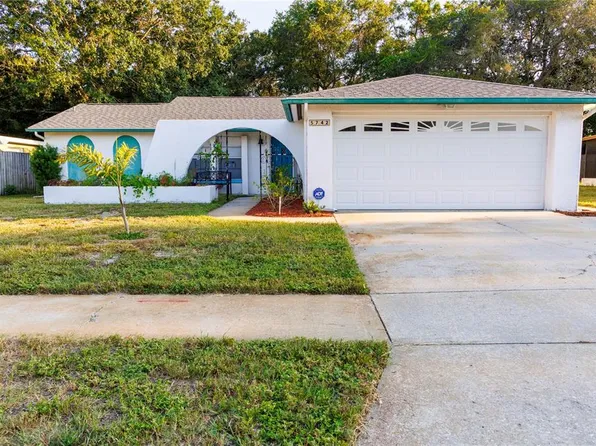 5742 Corkwood Ct, Holiday, FL 34690