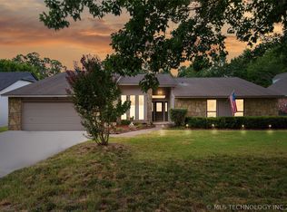 8614 E 106th St, Tulsa, OK 74133