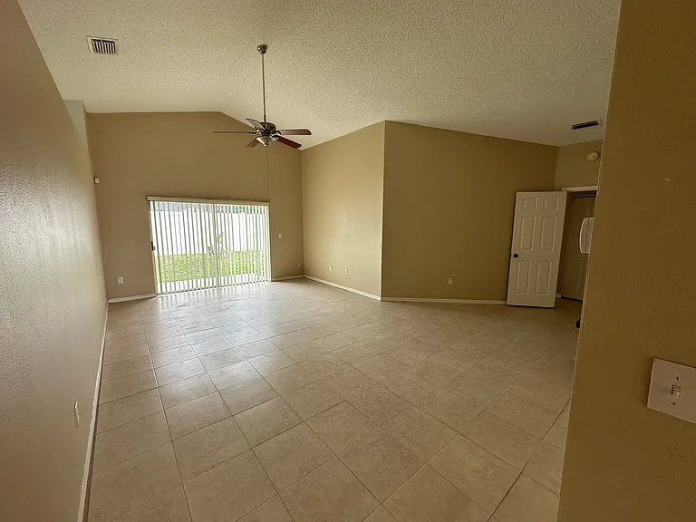 1209 Sweet Gum Dr — Photo 20