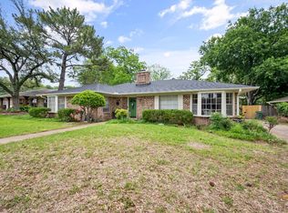 1907 New Castle Ct, Arlington, TX 76013