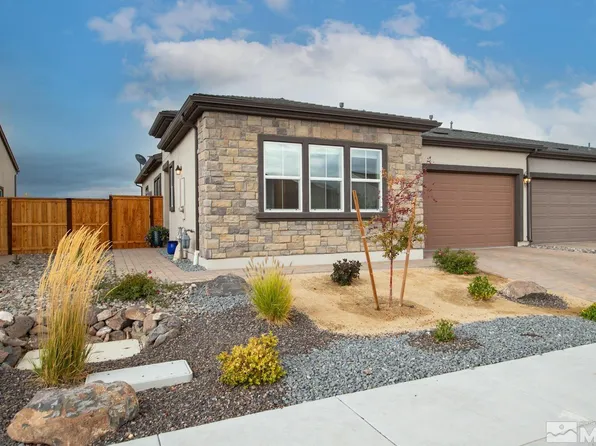7384 Oakmont Ln, Sparks, NV 89436