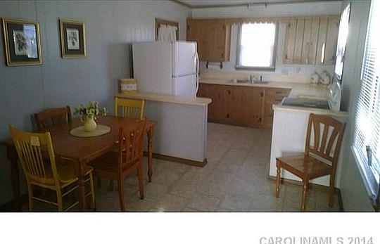 2nd image of 706 Betty St