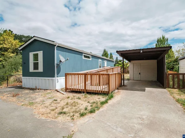 141 S 17th St Unit 70, Independence, OR 97351