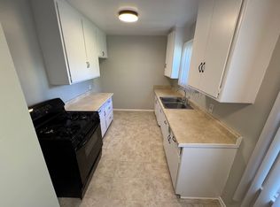 5434 Carlton Way APT 9, Los Angeles, CA 90027