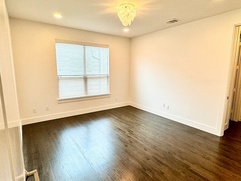 3018 Zenia Dr — Photo 25