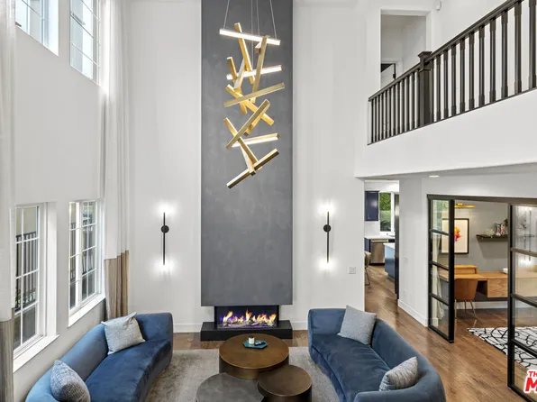 11362 Santini Ln, Porter Ranch, CA 91326