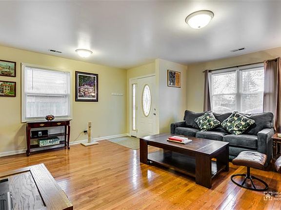 2nd image of 2109 Emerson Ave