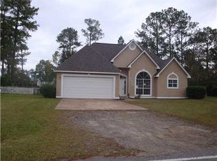 7916 Martin Bluff Rd, Gautier, MS 39553