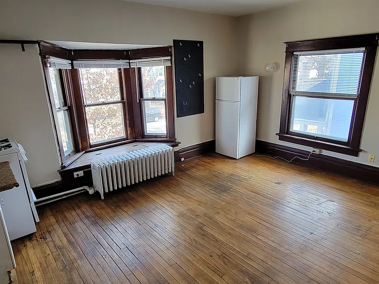 925 Burnett Ave #5 — Photo 1