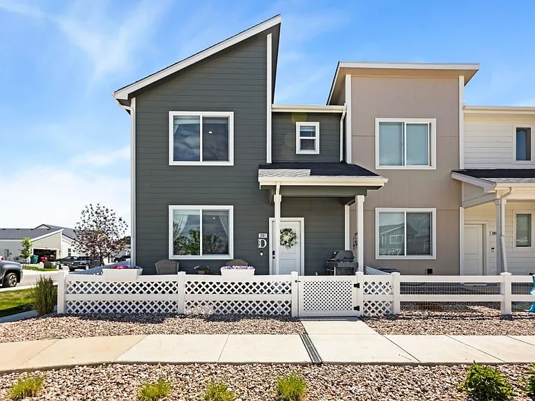 3901 Cascades St — Photo 1