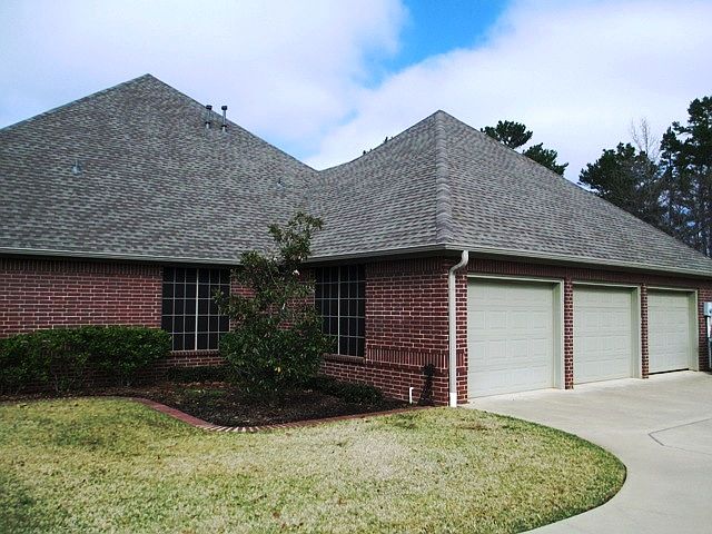 1st image of 17803 Forest Glen Cir