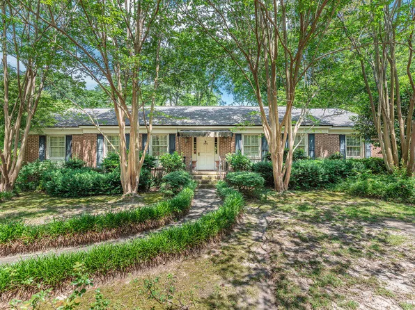 90 Manville Ave, Barnwell, SC 29812