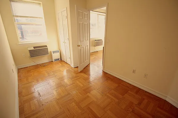 Rented by Compass | media 24