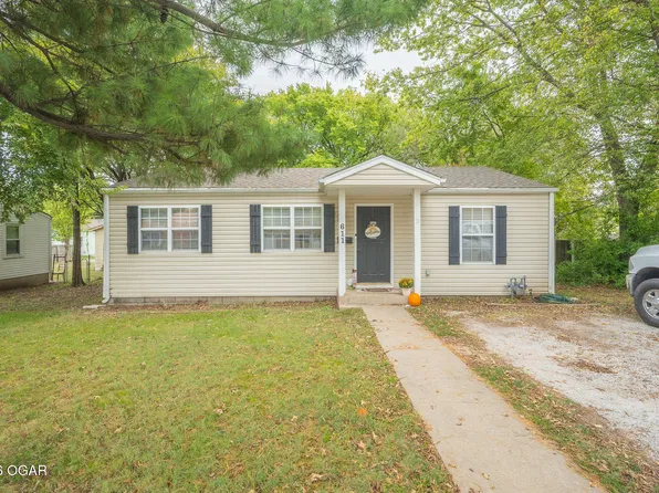 611 S Forest Ave, Joplin, MO 64801