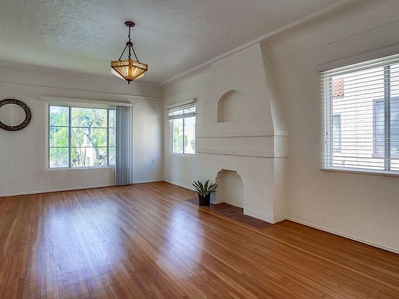 2nd image of 336 Obispo Ave #338