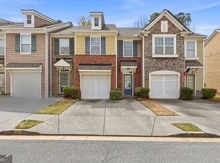 2059 Lakeshore Overlook Dr, Kennesaw, GA 30152