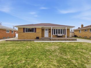 31609 Summers St, Livonia, MI 48154