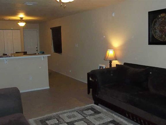 4th image of 1968 E Udall Ln