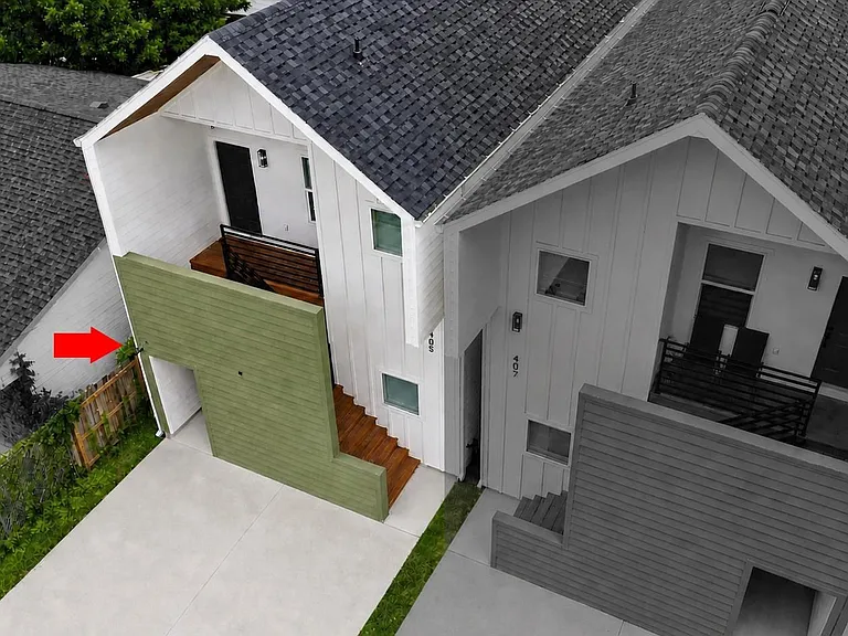 405 Clearwater St #A — Photo 24