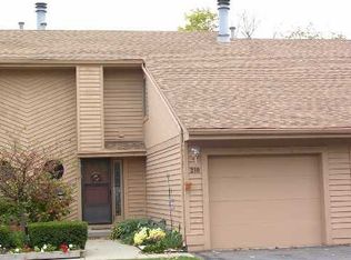 210 Whitlock St, Saline, MI 48176