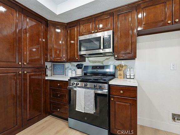 4th image of 23314 Lena St