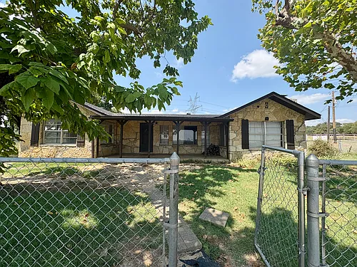 177 County Road 3940 Photo 1