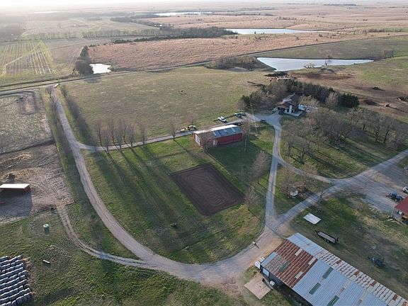 2nd image of 1454 271st Rd