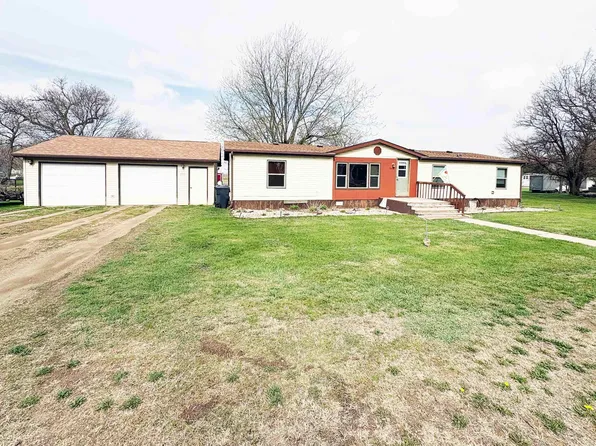 209 S Milwaukee Ave, Wentworth, SD 57075