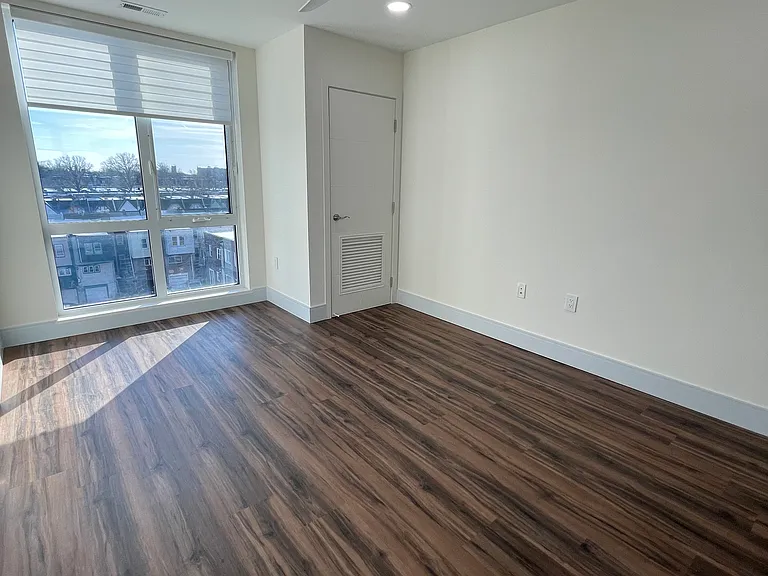 4906 Spruce St #512 — Photo 15