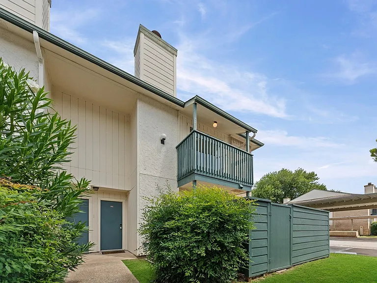 250 El Dorado Blvd #121 — Photo 2